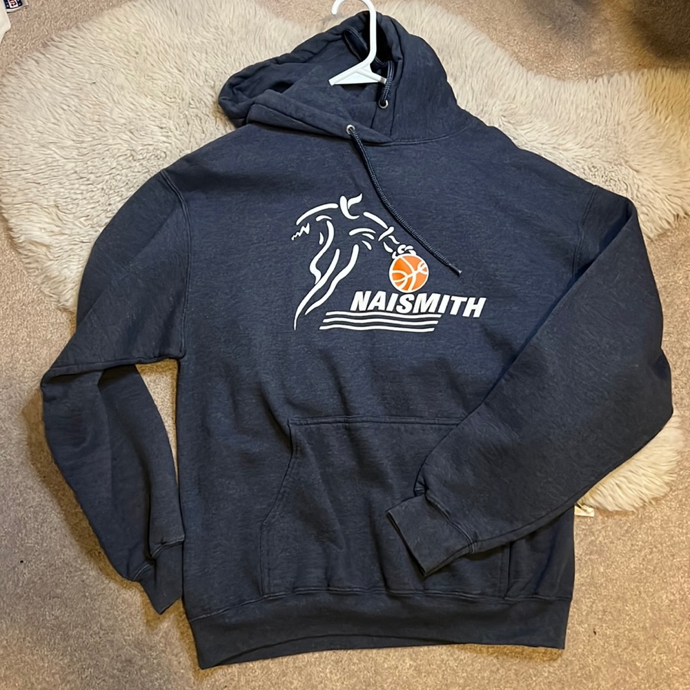 -BASKETBALL HOODIE